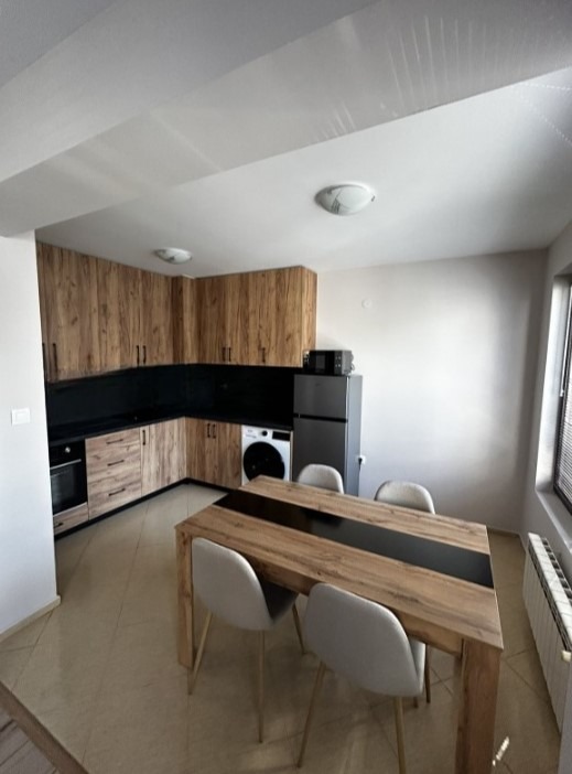 Zu vermieten  1 Schlafzimmer Sofia , Iwan Wazow , 70 qm | 16487263