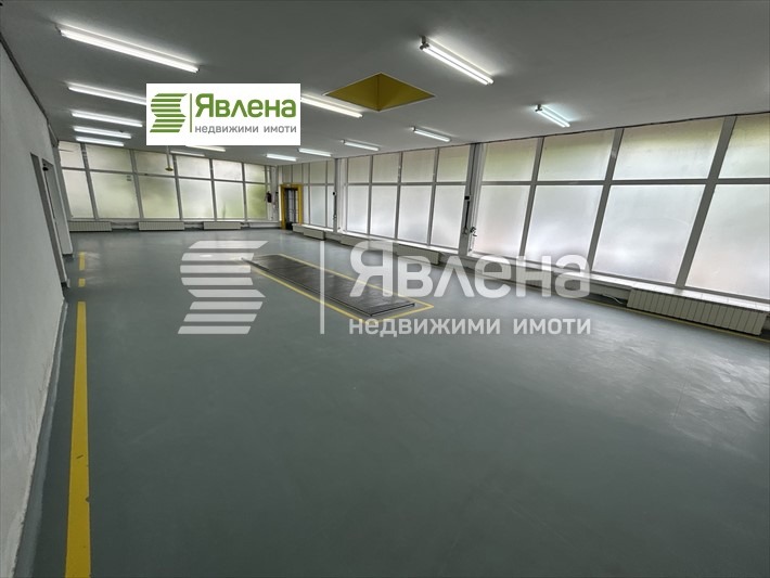 Издаје се  Схоп Софија , Хаджи Димитар , 512 м2 | 87914122