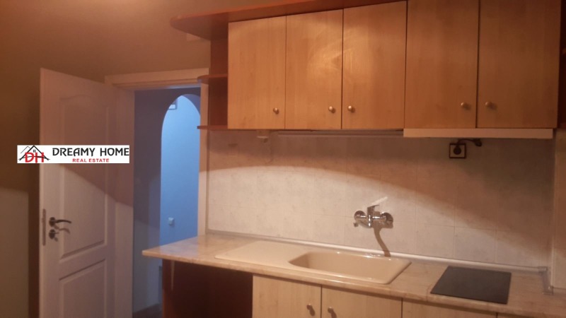 Vuokrattavana  2 makuuhuonetta Stara Zagora , Tsentar , 80 neliömetriä | 63370056
