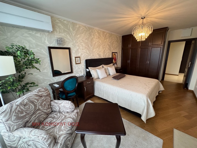 De inchiriat  3 dormitoare Sofia , Dianabad , 180 mp | 99497295 - imagine [9]