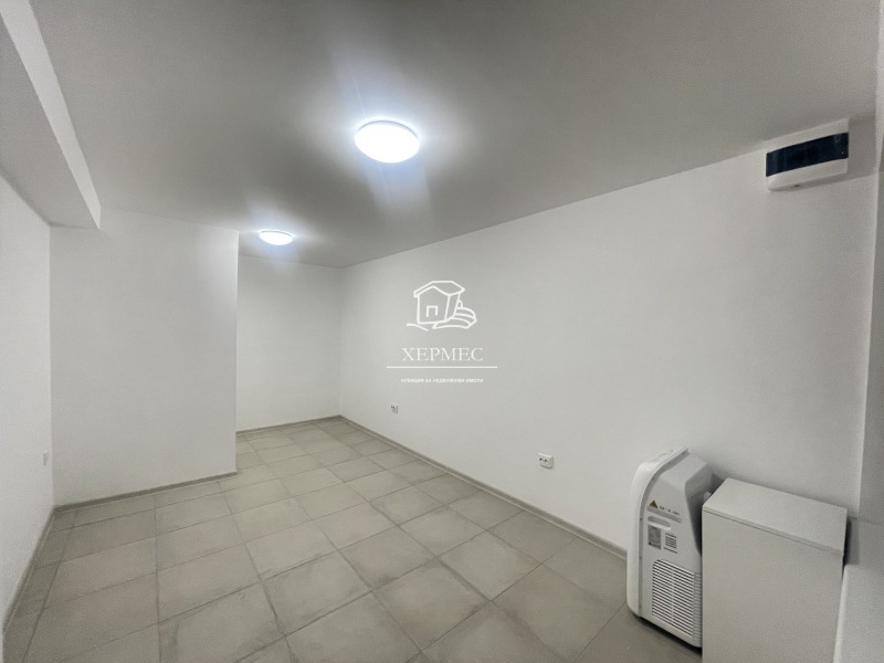 Kiadó  Hivatal Burgas , Vazrazsdane , 20 négyzetméter | 86632259