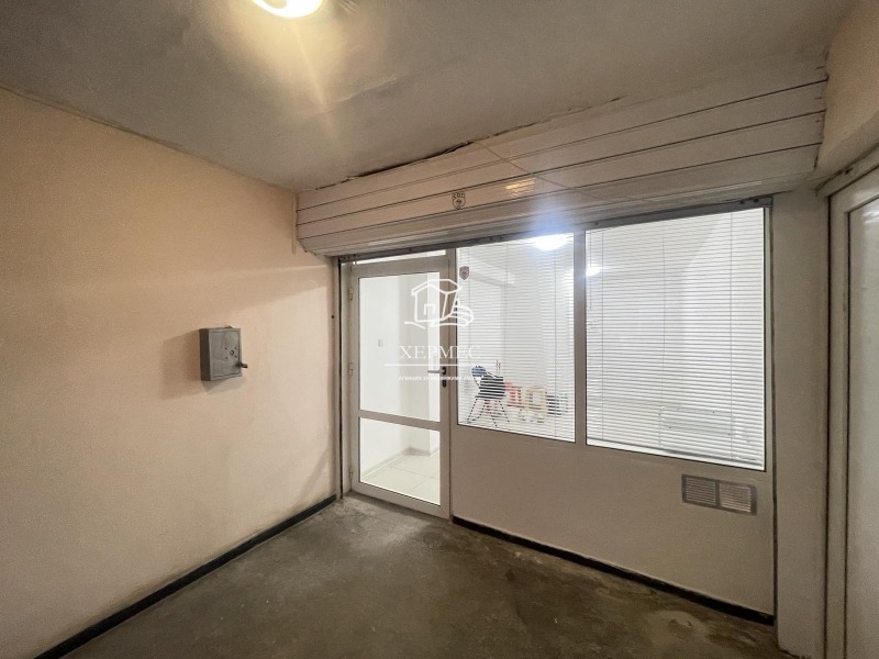 Kiadó  Hivatal Burgas , Vazrazsdane , 20 négyzetméter | 86632259 - kép [9]