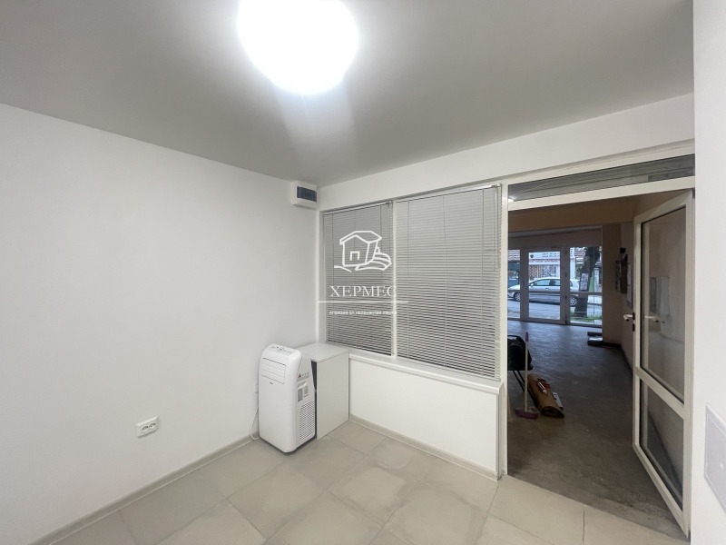 Kiadó  Hivatal Burgas , Vazrazsdane , 20 négyzetméter | 86632259 - kép [4]
