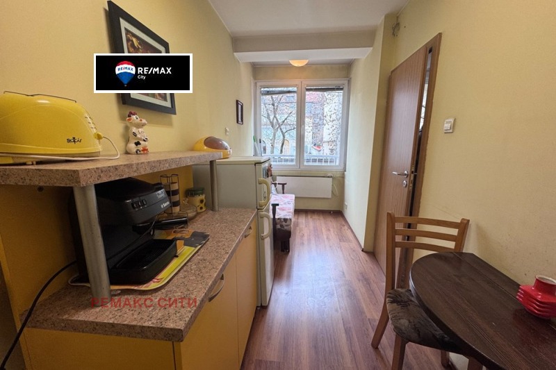 Дава под наем 1-СТАЕН, гр. София, Център, снимка 12 - Апартаменти - 53382821