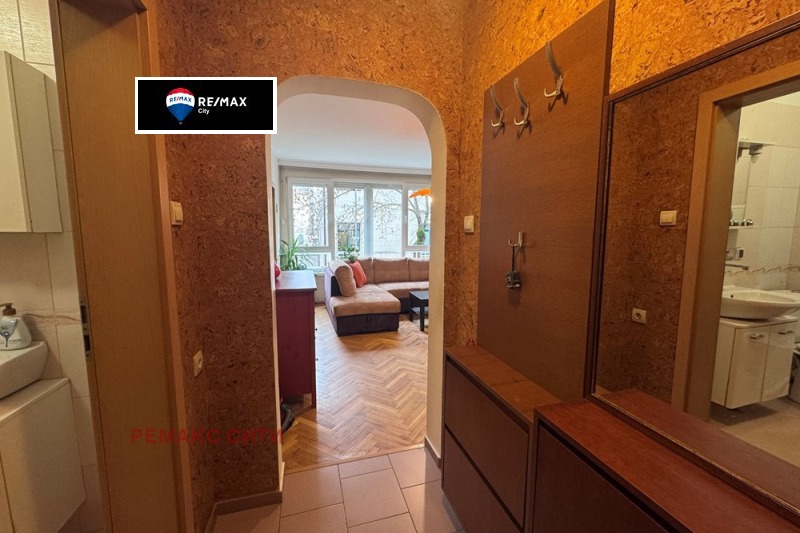 Дава под наем 1-СТАЕН, гр. София, Център, снимка 9 - Апартаменти - 53382821