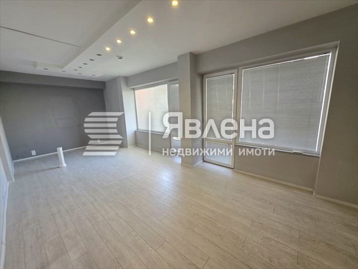 Дава под наем ОФИС, гр. София, Център