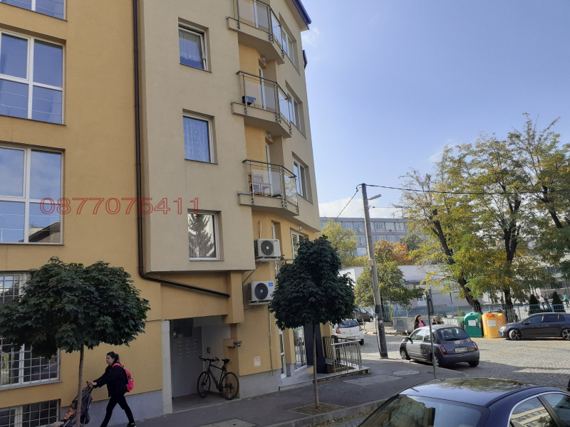 Дава под наем ГАРАЖ, ПАРКОМЯСТО, гр. София, Редута, снимка 3 - Гаражи и паркоместа - 53088796