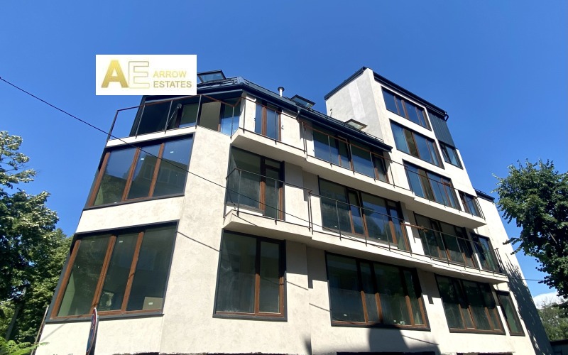 Дава под Наем ОФИС в град София, Център - 1500 кв.м / 15 000 € » 29 337.45 лв., АРОУ ЕСТЕЙТС