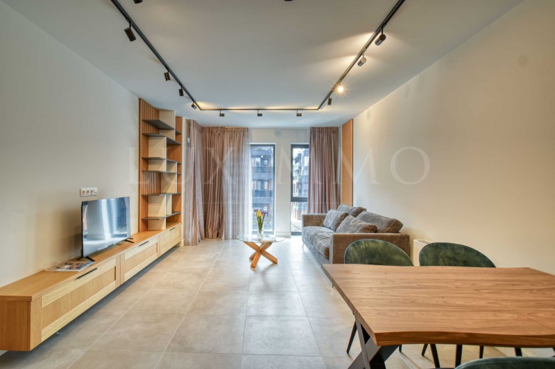 В аренду  2 спальни София , Лозенец , 120 кв.м | 81451774