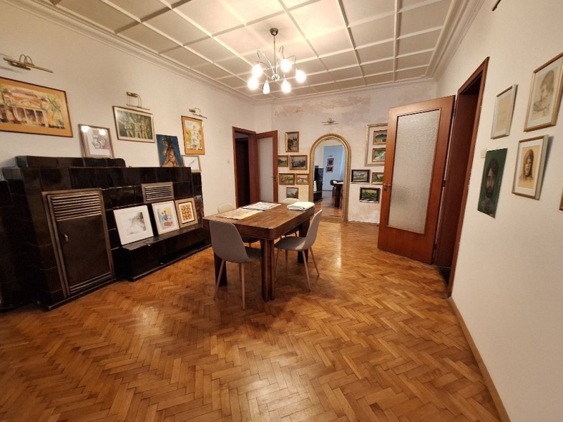 Дава под наем 3-СТАЕН, гр. София, Център