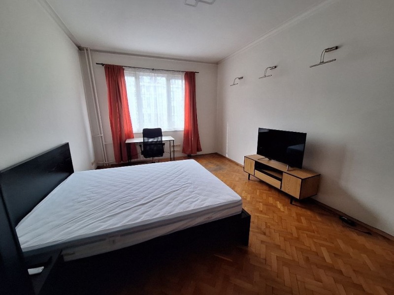 Дава под наем 3-СТАЕН, гр. София, Център, снимка 14 - Апартаменти - 53227059