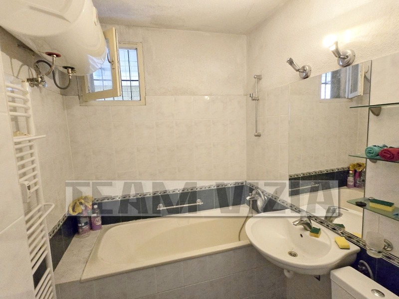 В аренду  3 спальни София , Стрелбище , 110 кв.м | 42627430 - изображение [12]