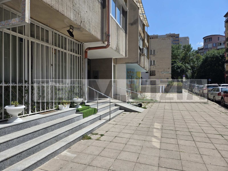В аренду  3 спальни София , Стрелбище , 110 кв.м | 42627430 - изображение [17]