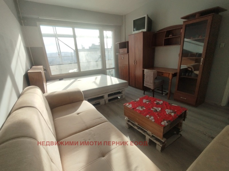 Дава под наем 2-СТАЕН, гр. Перник, Димова махала, снимка 10 - Апартаменти - 52876885