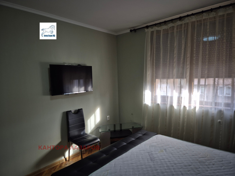 Дава под наем 3-СТАЕН, гр. София, Център, снимка 9 - Апартаменти - 53098343