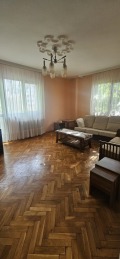 Дава под наем МНОГОСТАЕН, гр. София, Лагера, снимка 1