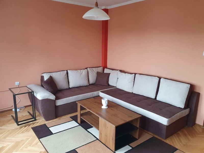 Дава под нем  2-стаен, град София, Иван Вазов •  850 EUR • ID 10002255 — holmes.bg - [1] 