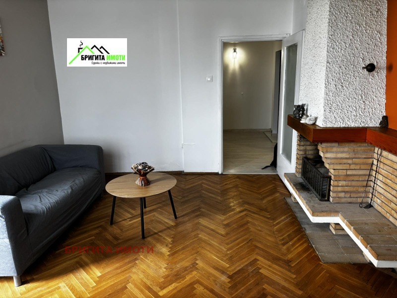 För uthyrning  2 sovrum Sofia , Zona B-18 , 100 kvm | 71030874