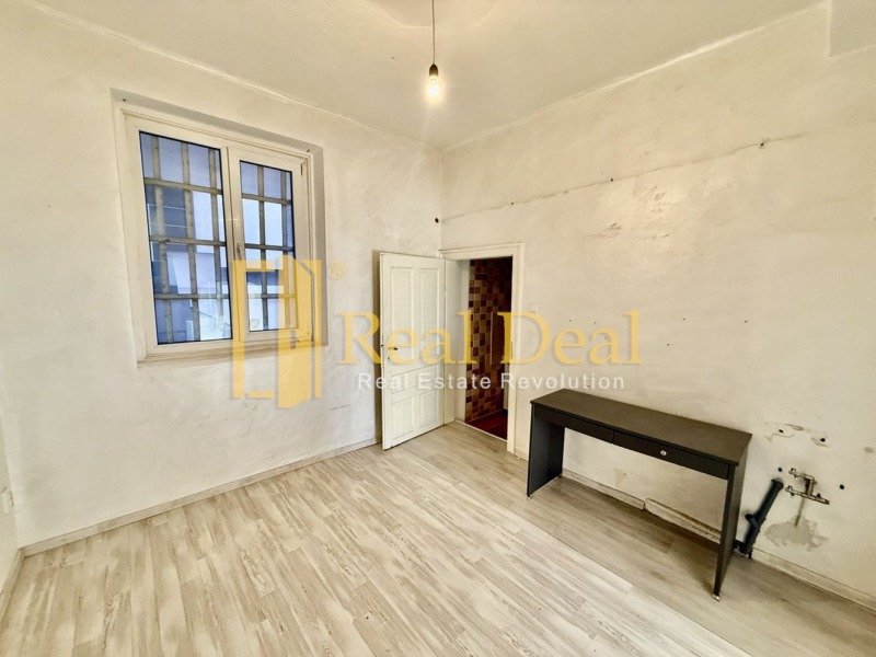 Дава под наем МАГАЗИН, гр. София, Център, снимка 6 - Магазини - 53190097