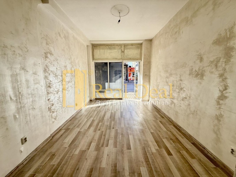 Дава под наем МАГАЗИН, гр. София, Център, снимка 5 - Магазини - 53190097