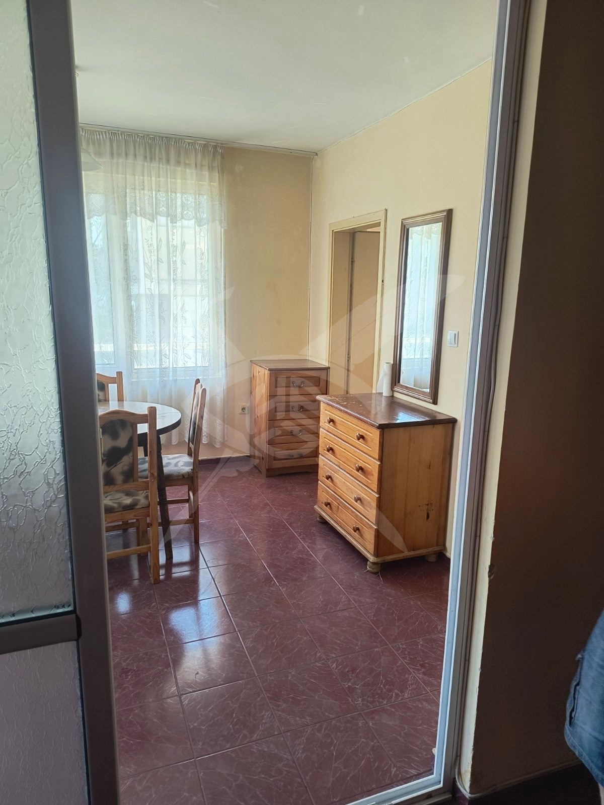Дава под наем 1-СТАЕН, гр. Стара Загора, Център, снимка 2 - Апартаменти - 54942080