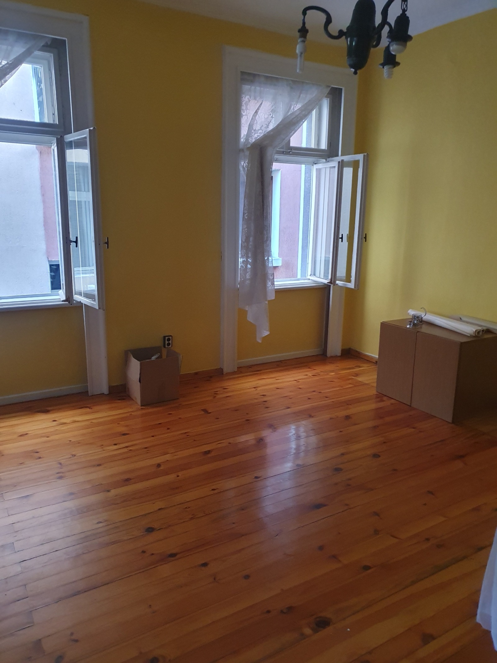 Дава под наем 3-СТАЕН, гр. София, Център, снимка 10 - Апартаменти - 53729513