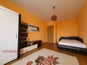 ����� ���� ��� ���� 3-�����,���� �����, ����� 10>