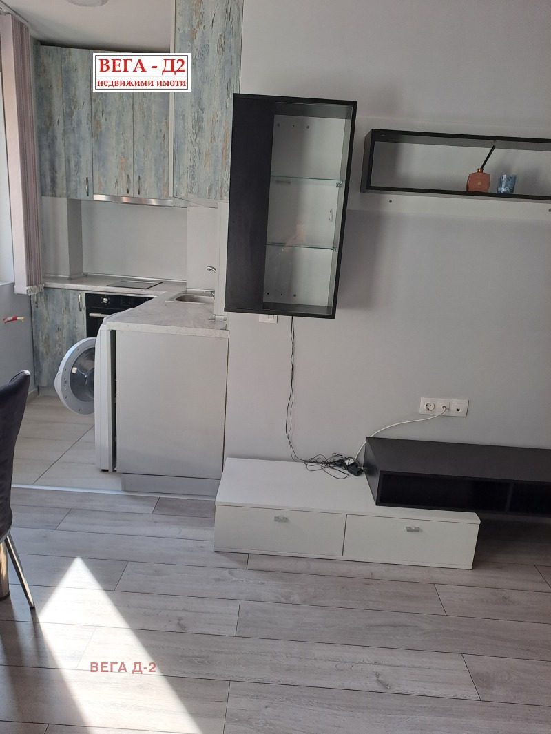 K pronájmu  1 ložnice Ruse , Rodina 1 , 70 m2 | 78471057 - obraz [10]