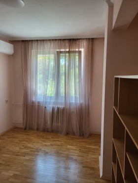    4- | Imot.bg    11
