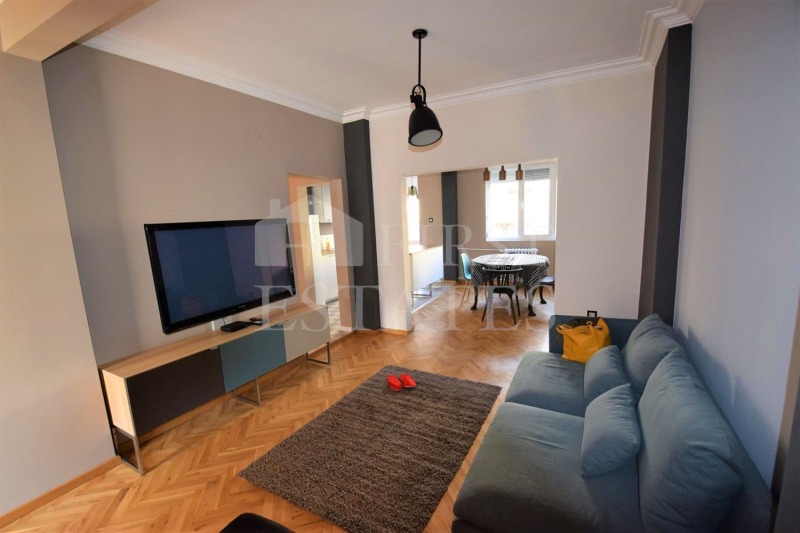 Te huur  2 slaapkamers Sofia , Tsentar , 95 m² | 77264355