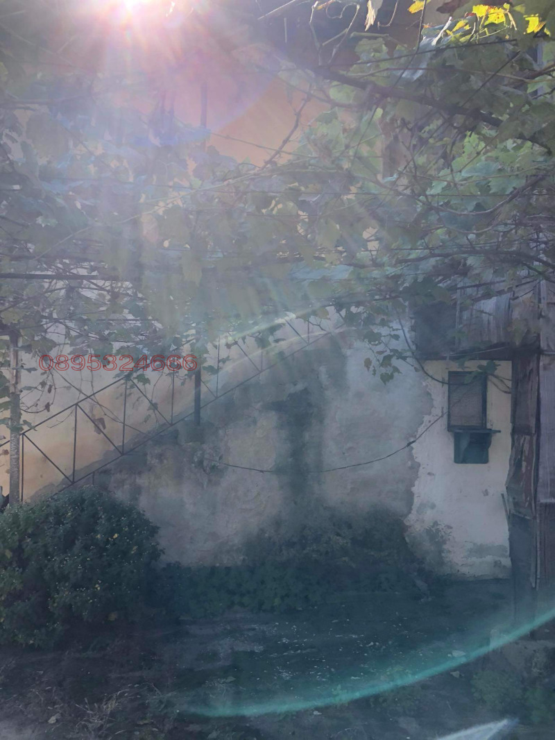 Дава под наем КЪЩА, с. Вирове, област Монтана, снимка 4 - Къщи - 52802879