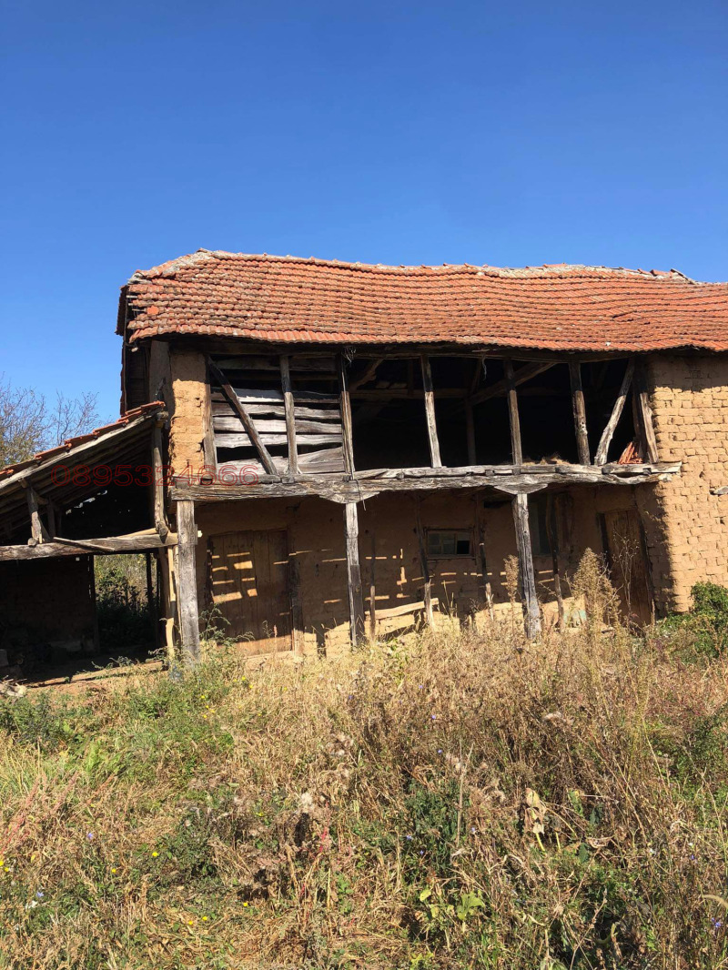 Дава под наем КЪЩА, с. Вирове, област Монтана, снимка 14 - Къщи - 52802879