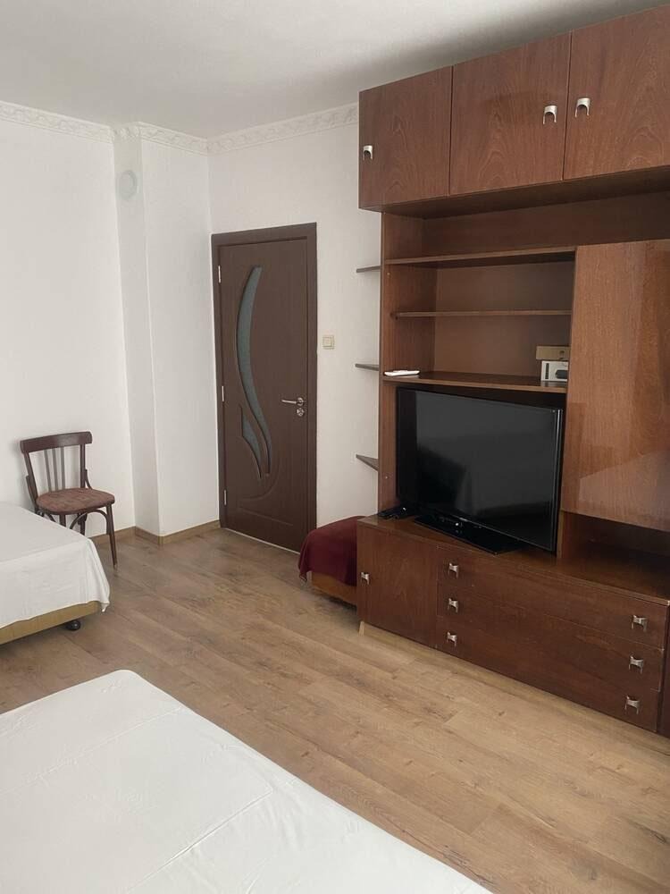 Te huur  Studio Burgas , Tsentar , 50 m² | 83051252 - afbeelding [2]