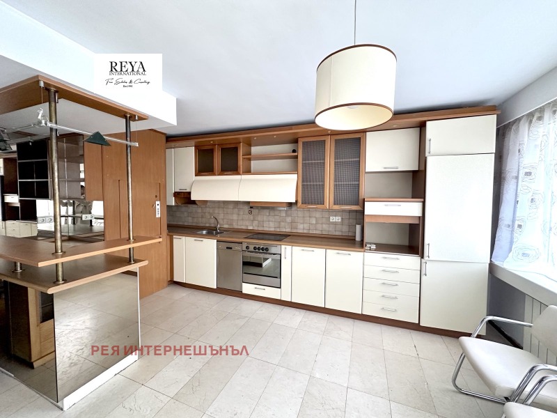 Kiralık  İki Katlı Daire Sofia , Ivan Vazov , 280 metrekare | 67028399 - görüntü [4]