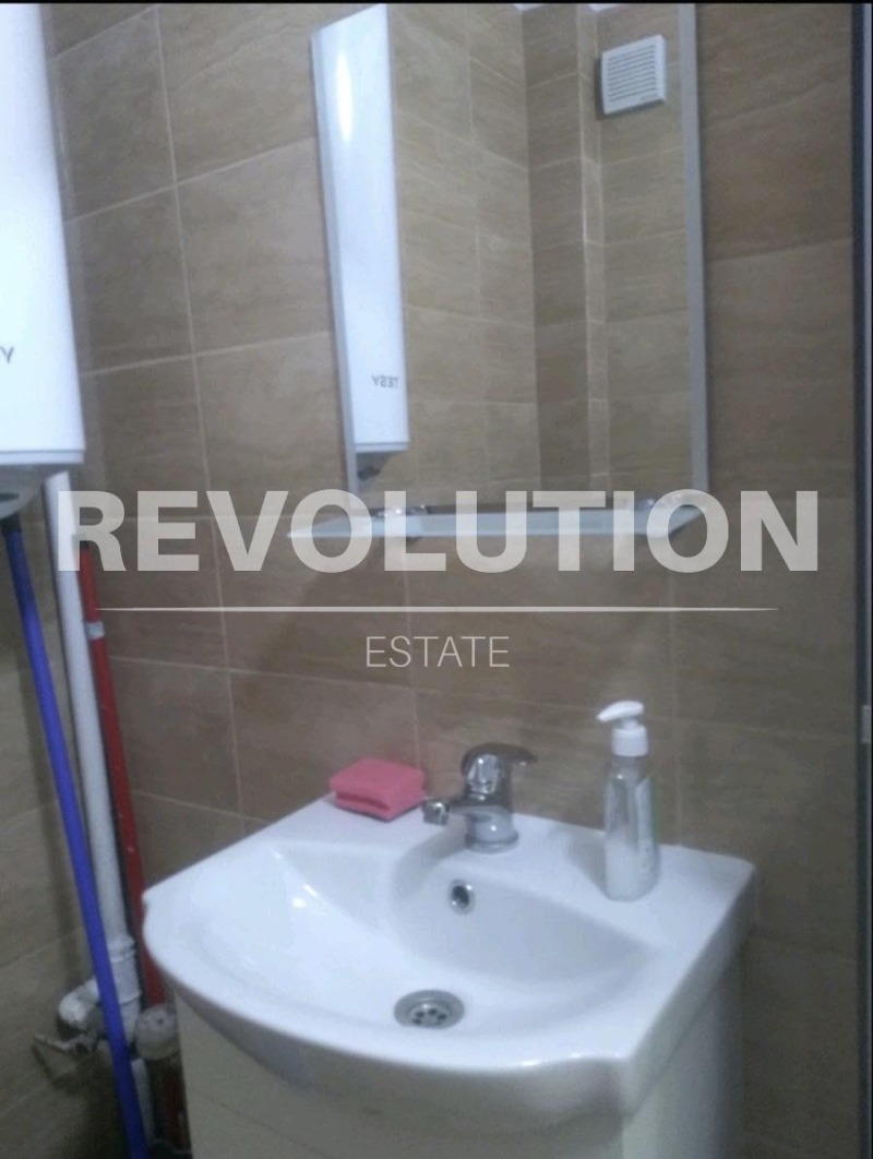 Te huur  Studio Varna , Ljatno kino Trakija , 40 m² | 43191586 - afbeelding [11]