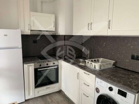2 slaapkamers Ljatno kino Trakija, Varna