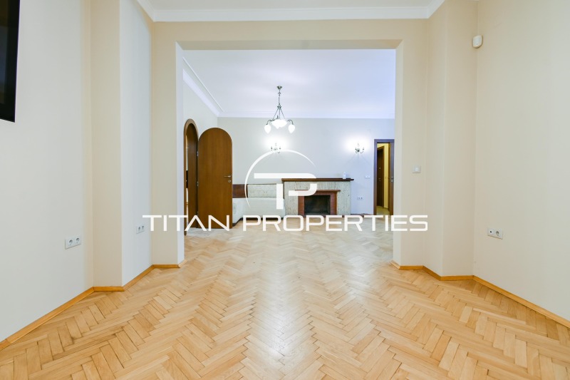 Para alugar  Mais de 3 quartos Sofia , Doktorski pametnik , 170 m² | 21871356 - imagem [3]