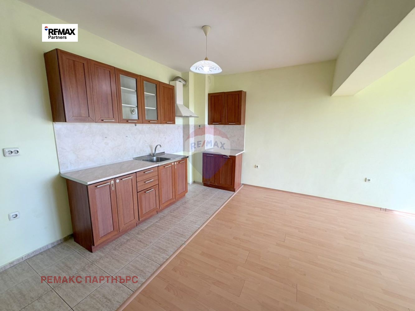 Дава под наем 2-СТАЕН, гр. Варна, Трошево, снимка 2 - Апартаменти - 53888787