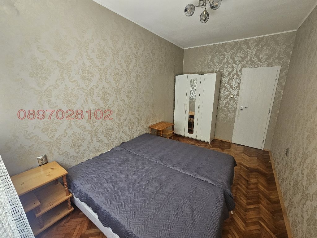 Дава под наем 3-СТАЕН, гр. София, Света Троица, снимка 7 - Апартаменти - 54724860
