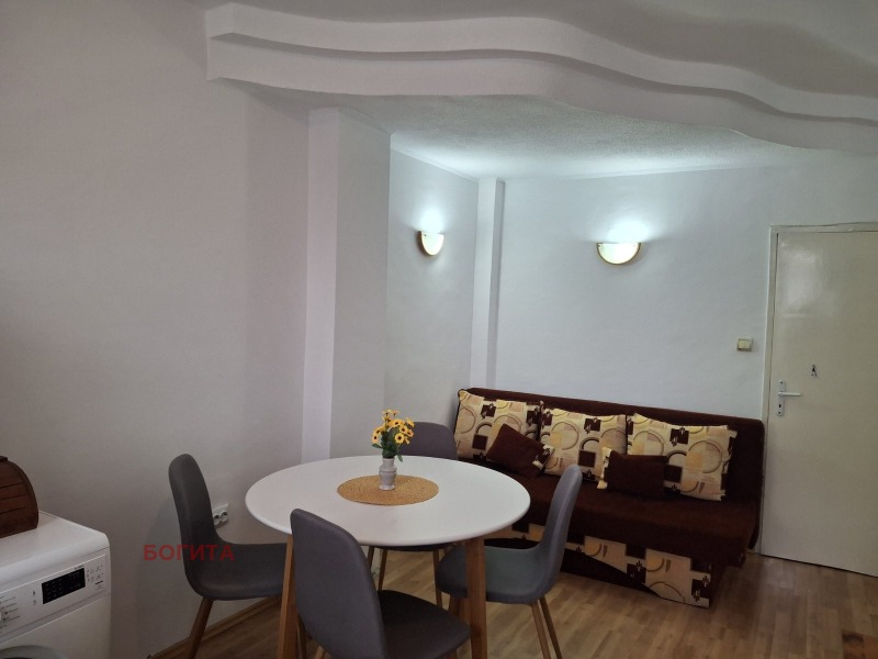 Дава под Наем 4-СТАЕН в град Стара Загора, МБАЛ Иван Рилски - 80 кв.м / 300 € » 586.75 лв., БОГИТА