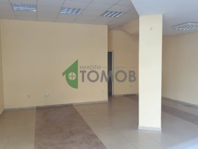 Дава под наем магазин град Шумен Болницата - [1] 