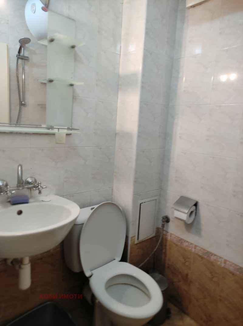 A louer  1 chambre Plovdiv , Kamenitsa 2 , 65 m² | 38284288 - image [11]