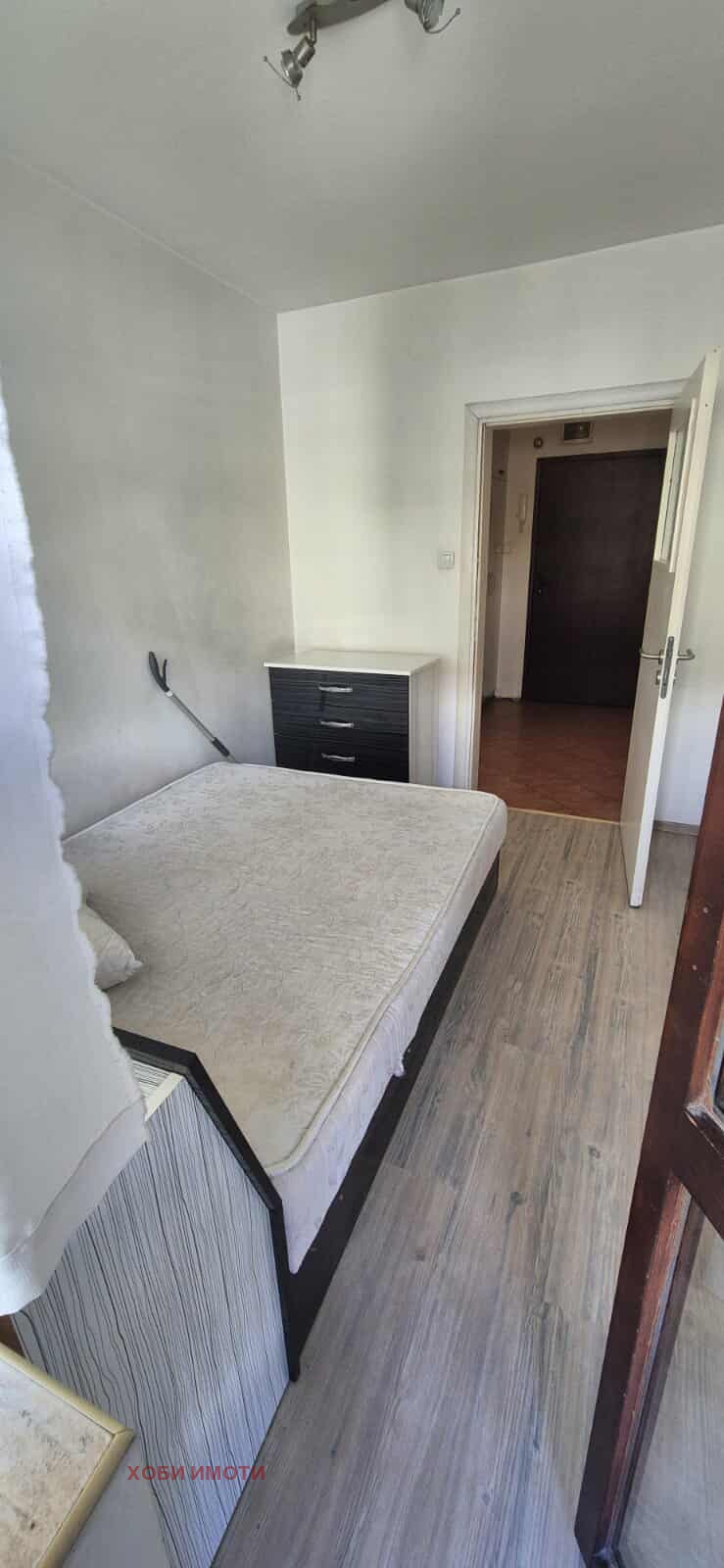 A louer  1 chambre Plovdiv , Kamenitsa 2 , 65 m² | 38284288 - image [4]
