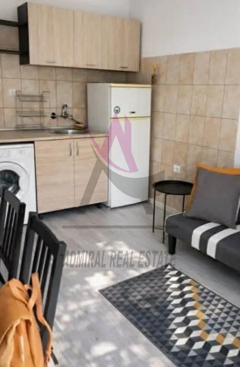 Дава под наем 2-СТАЕН, гр. Варна, Център, снимка 2 - Апартаменти - 53147632