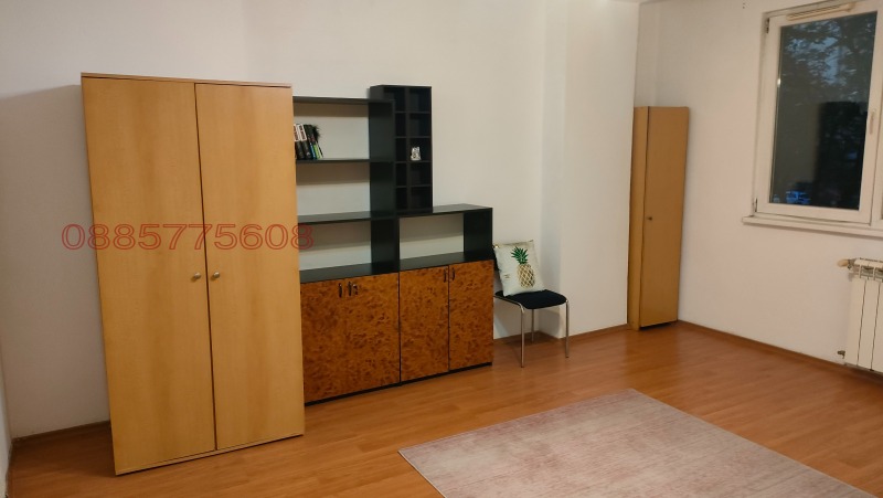 Te huur  2 slaapkamers Sofia , Tsentar , 70 m² | 79169983 - afbeelding [2]