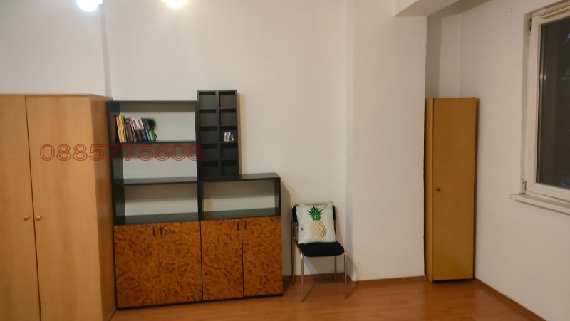 Te huur  2 slaapkamers Sofia , Tsentar , 70 m² | 79169983 - afbeelding [4]
