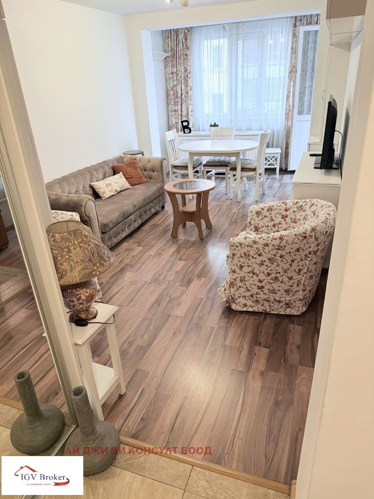 Дава под наем 2-СТАЕН, гр. София, Оборище, снимка 2 - Апартаменти - 52627291