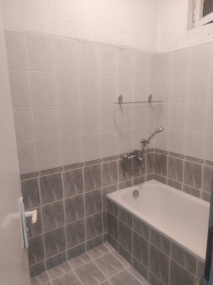Zu vermieten  2 Schlafzimmer Plowdiw , Kjutschuk Parisch , 100 qm | 33981529 - Bild [12]