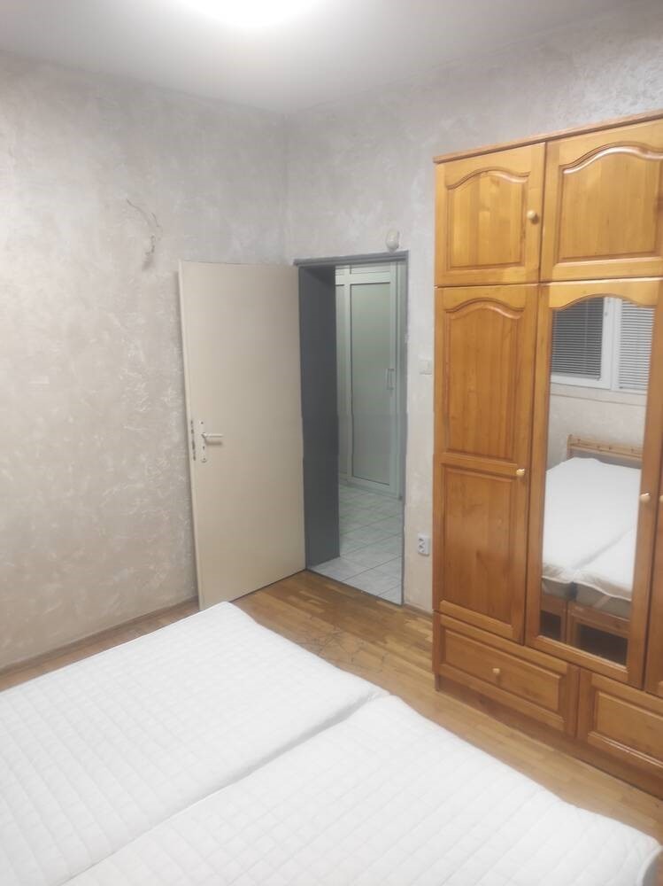 Zu vermieten  2 Schlafzimmer Plowdiw , Kjutschuk Parisch , 100 qm | 33981529 - Bild [8]