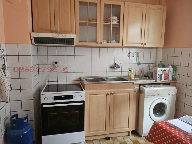 Дава под наем 3-СТАЕН, гр. София, Лозенец, снимка 4 - Апартаменти - 53345717